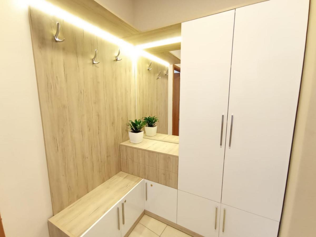 Trea Accomodations - Port Side Vlorë 외부 사진
